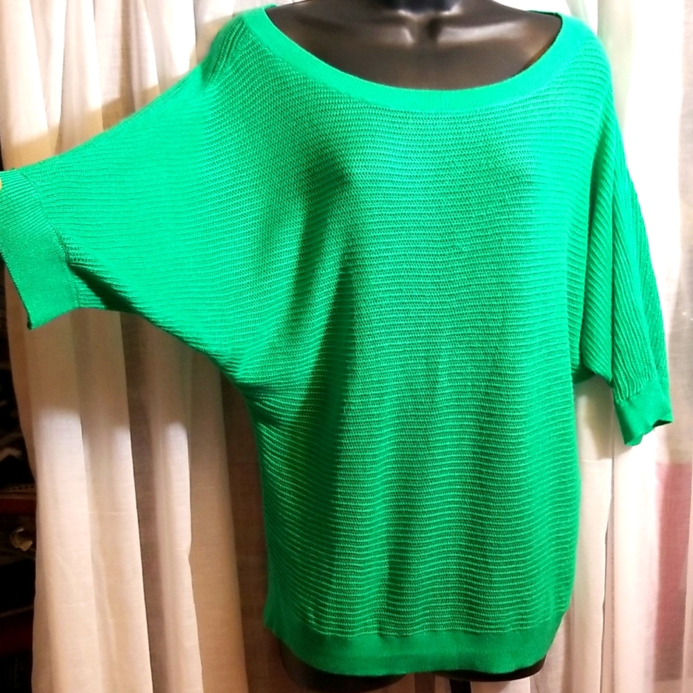 2FOR$15 -- Sz M Green Dolman sleeve knit top